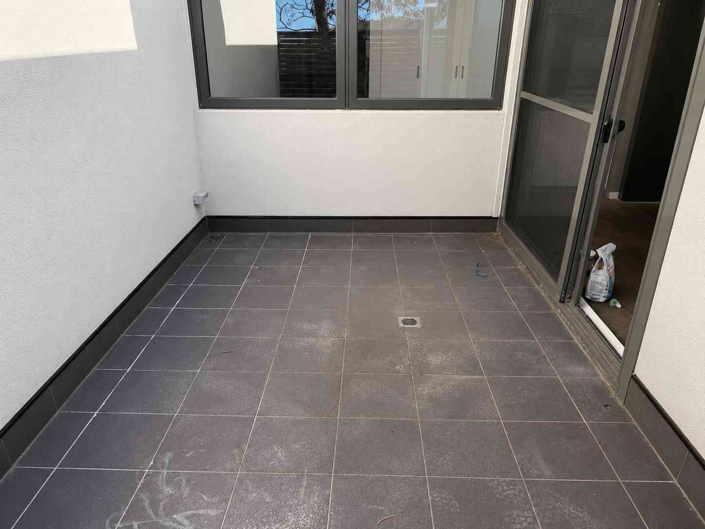 WHEN GROUT FAILS IMAGE